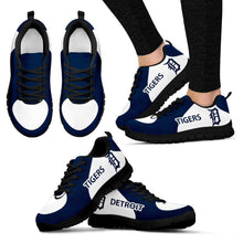 Load image into Gallery viewer, Detroit Tigers Top Logo Sneakers
