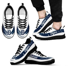 Load image into Gallery viewer, Cool Line Logo Detroit Tigers Sneakers
